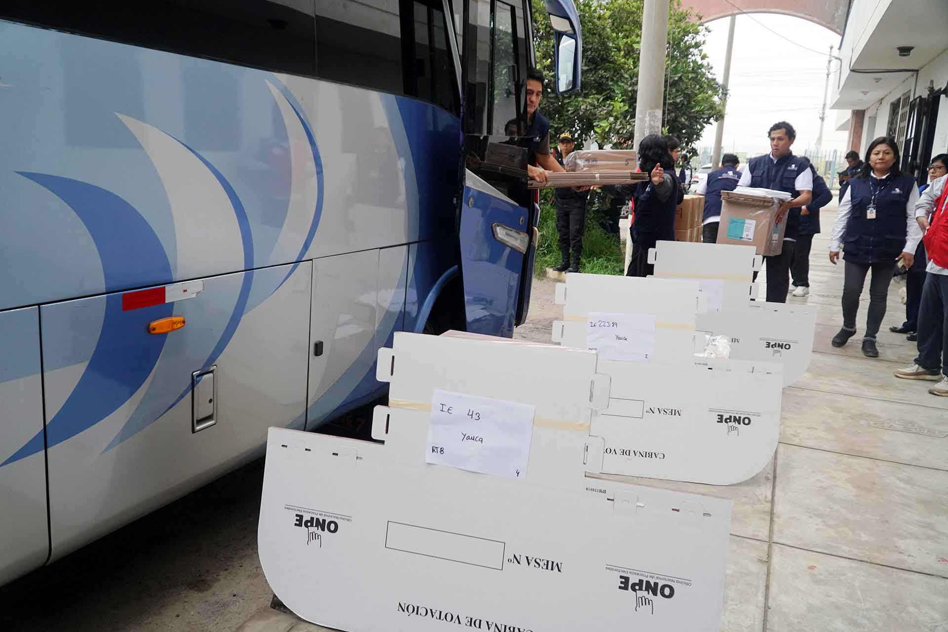 ODPE de Ica y Chincha inician despliegue de material electoral priorizando las zonas más alejadas