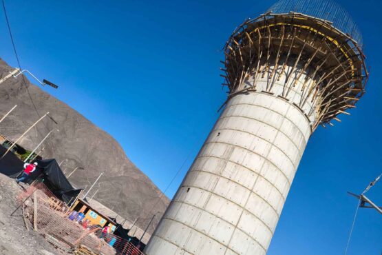 ¡Alerta en Nasca! Obra de reservorio se suspende por diseño que no resistiría sismos