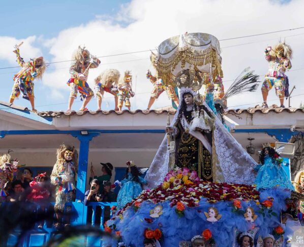 Paucartambo celebró a la Virgen del Carmen entre la fe de miles de devotos y el colorido de sus danzas