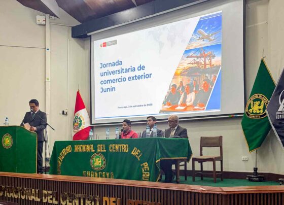 Mincetur impulsa Jornadas Universitarias de Comercio Exterior en Junín para fortalecer la cultura exportadora
