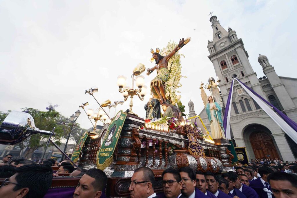 Ica: Señor de Luren recorrerá la ciudad durante 19 horas en su primera procesión de octubre