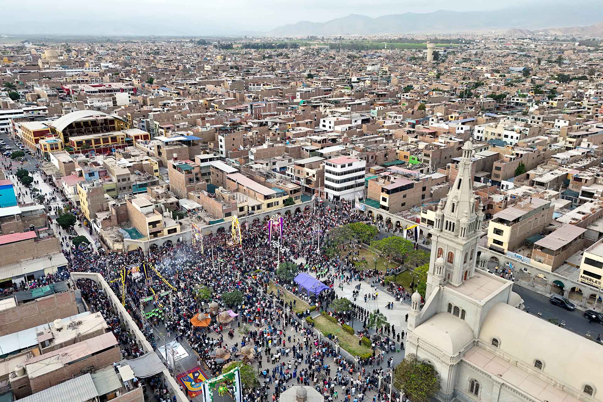 Ica: Señor de Luren recorrerá la ciudad durante 19 horas en su primera procesión de octubre